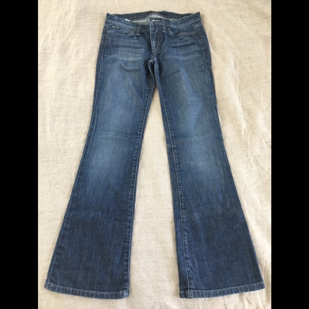 Joe’s Jeans Provocateur petite bootcut- size 26